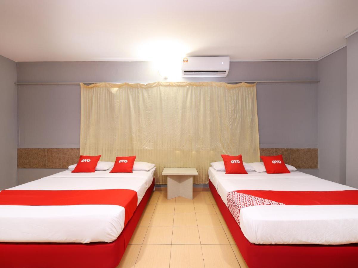Oyo 89676 Hotel 22 Seremban Ngoại thất bức ảnh