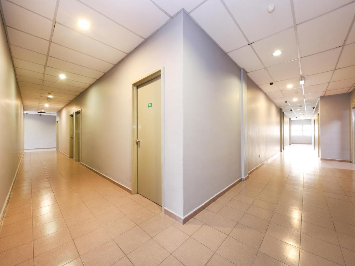 Oyo 89676 Hotel 22 Seremban Ngoại thất bức ảnh